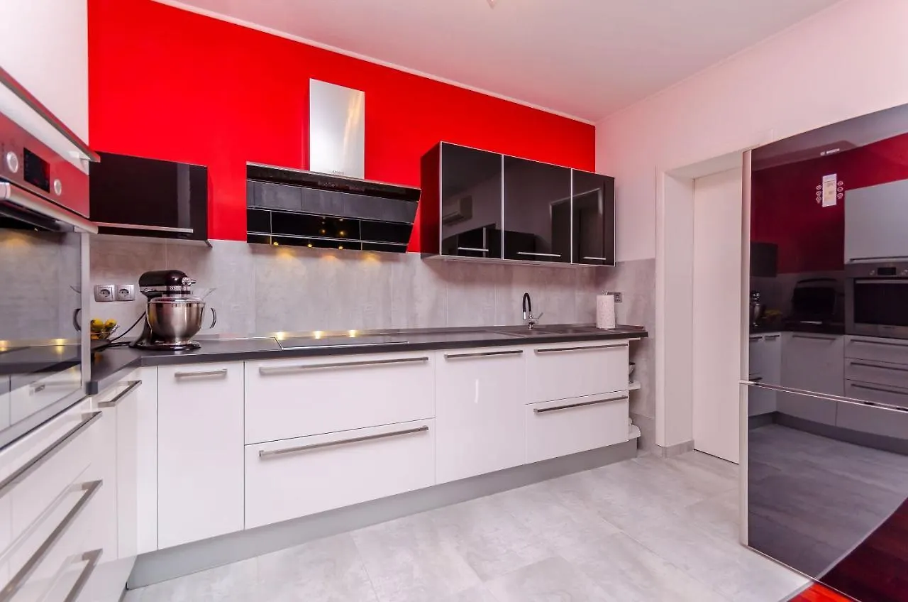 Apartments Doric Slatine