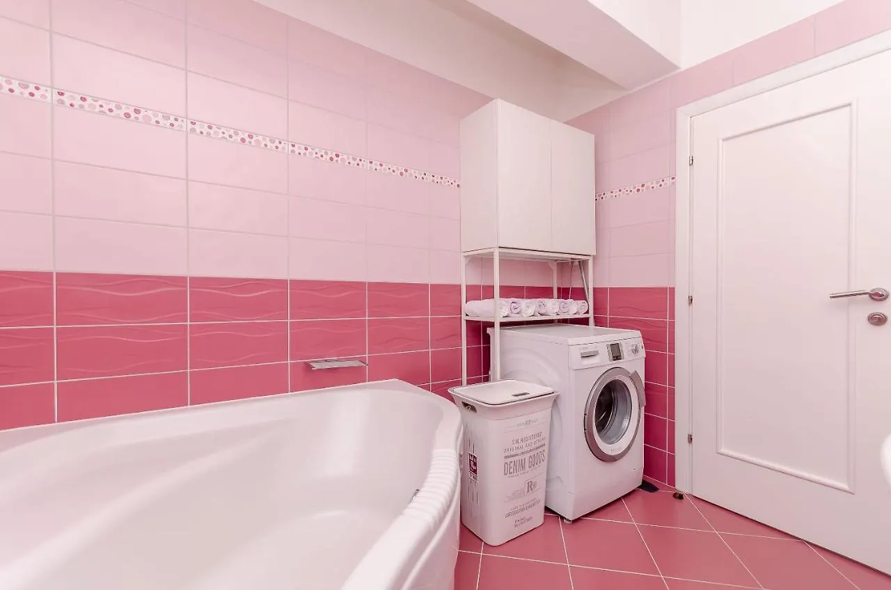 Apartments Doric 슬라티네 0*,