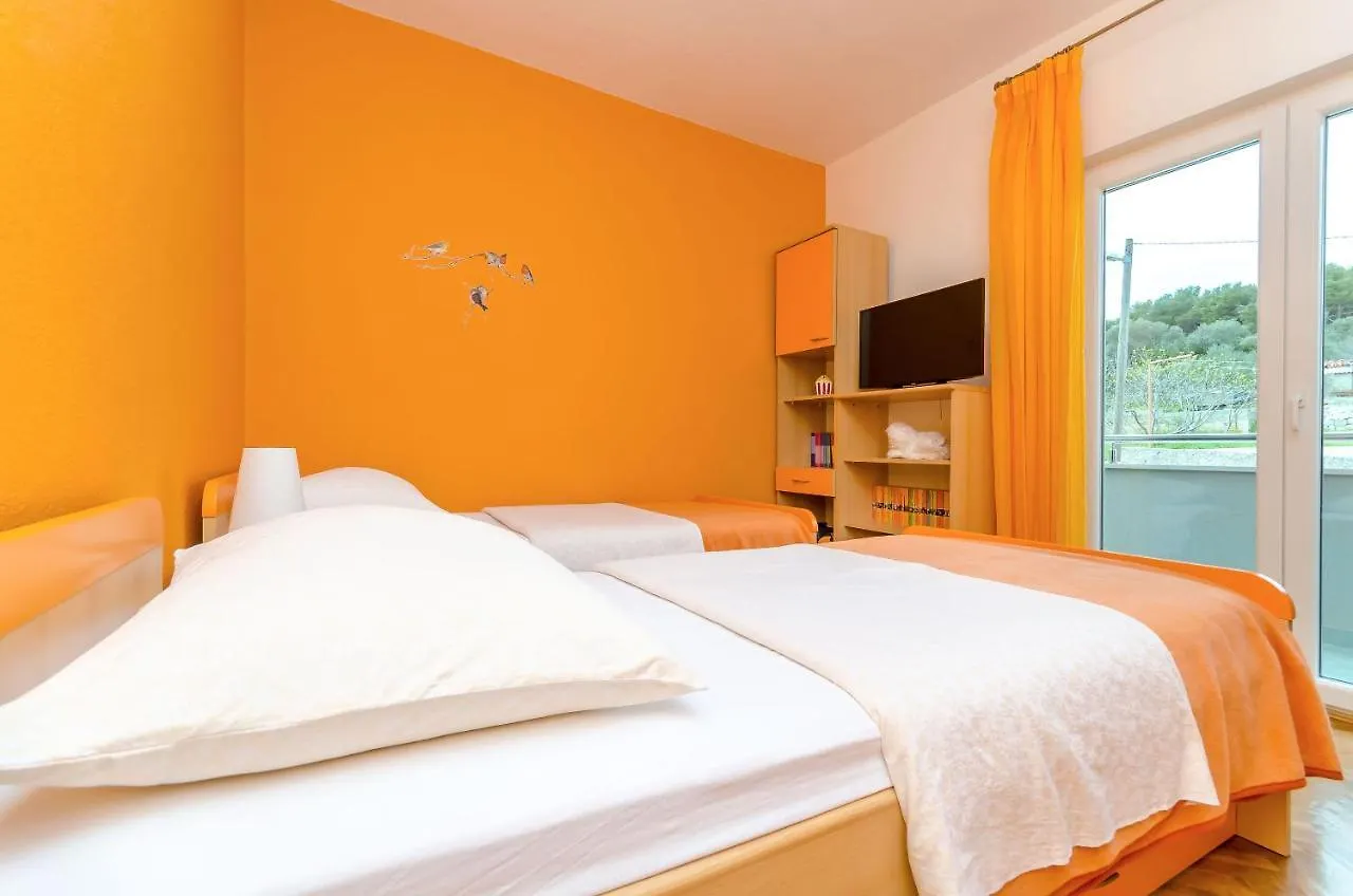 Apartments Doric Slatine